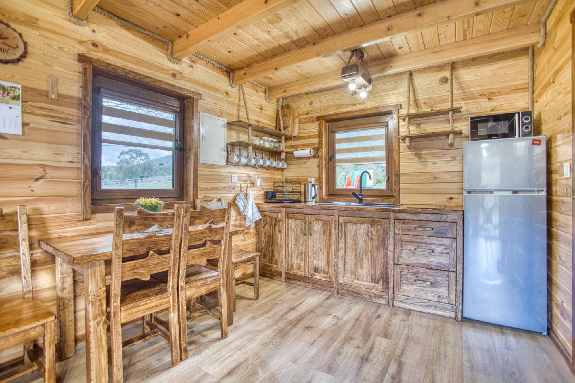 Domki Pod Lipa. Liszna Exteriér fotografie